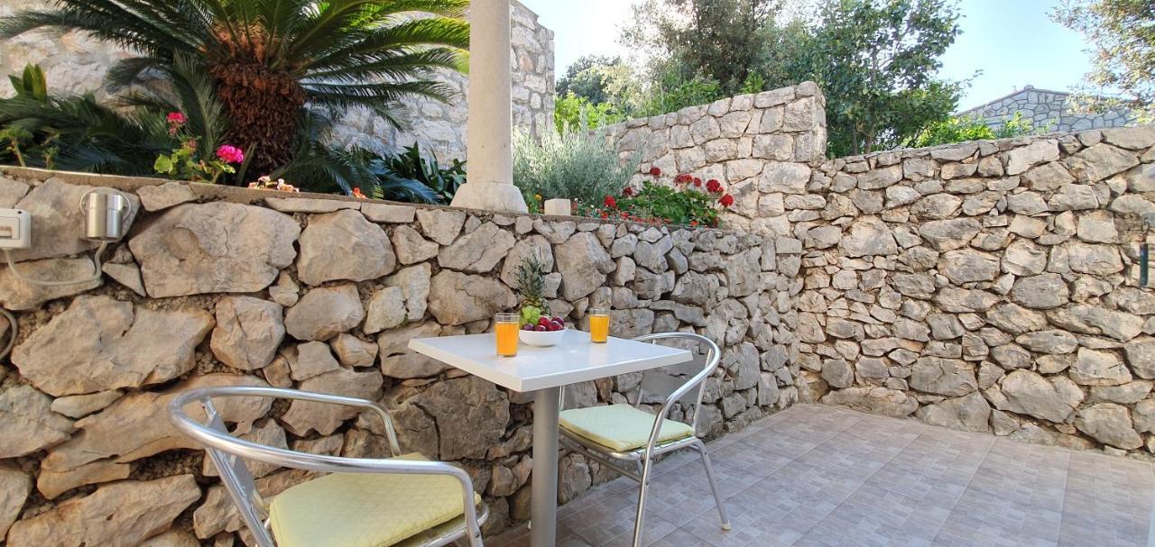 Two Palms Villa Zaton  Kültér fotó